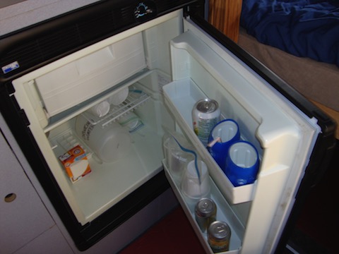 FRIDGE